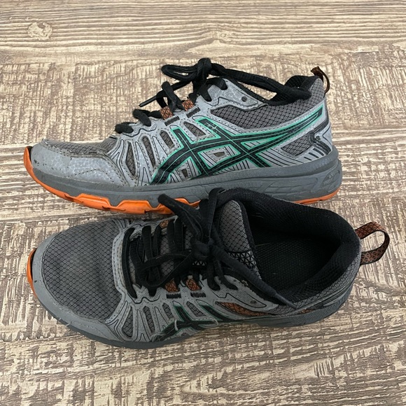 ASICS gel venture 7 size 2.5 boy - Picture 1 of 6